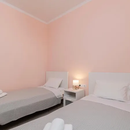 Sithoniars Cozy Luxury * Néosz Marmarász