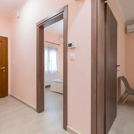 Sithoniars Cozy Luxury Apartman *